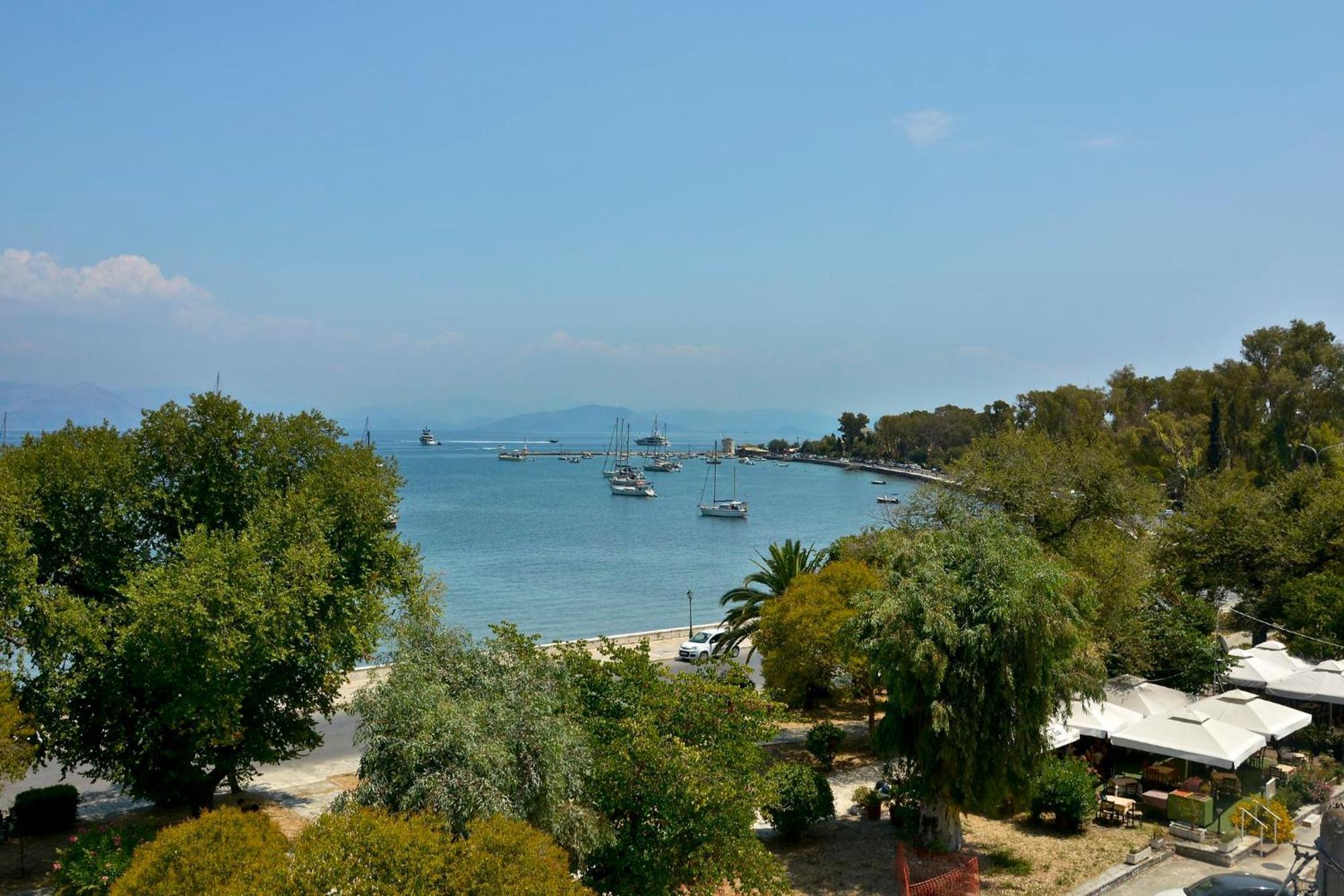 Nefeli'S Cozy Apartment, Corfu Town Bagian luar foto
